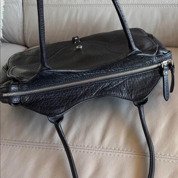 Cole Haan Black Leather Shoulder Bag Handbag - Picture 6 of 8